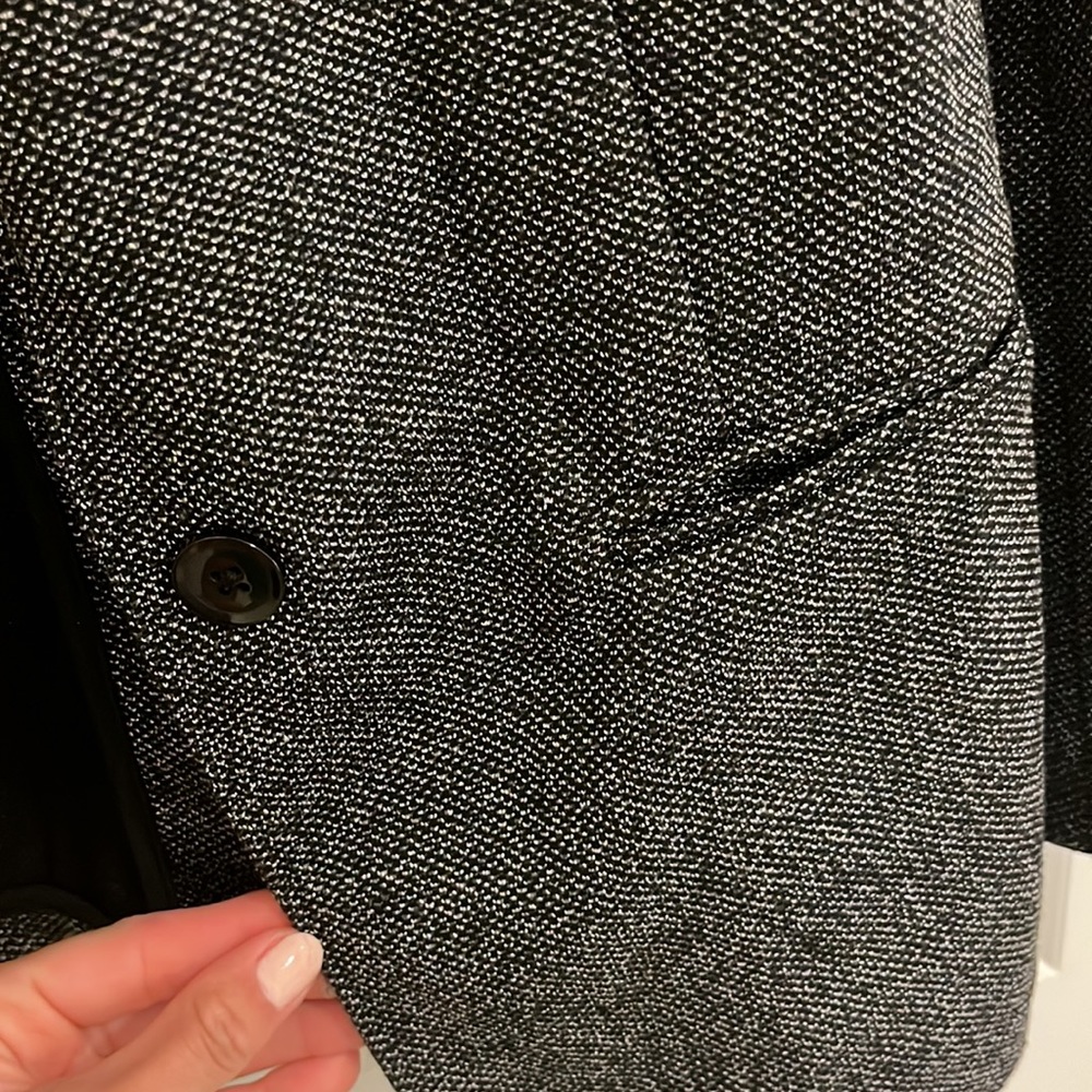 Blazer - Picture 3 of 3